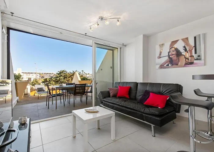 Studio Luxe - Terrasse - Garage - Le Wildly Heliopolis - Village Naturiste *